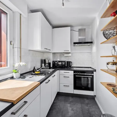 Traber 1 Sz Balkon Parkplatz & Sehr Ruhig Λειψία