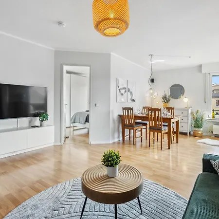 Traber 1 Sz Balkon Parkplatz & Sehr Ruhig