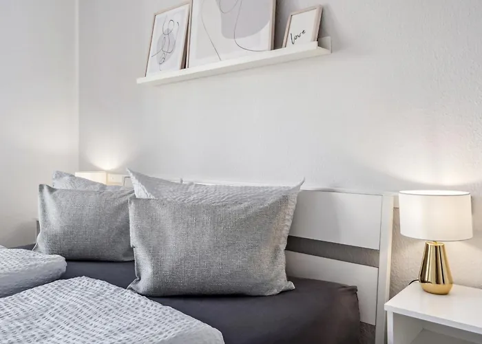 아파트 Traber 1 Sz Balkon Parkplatz & Sehr Ruhig *