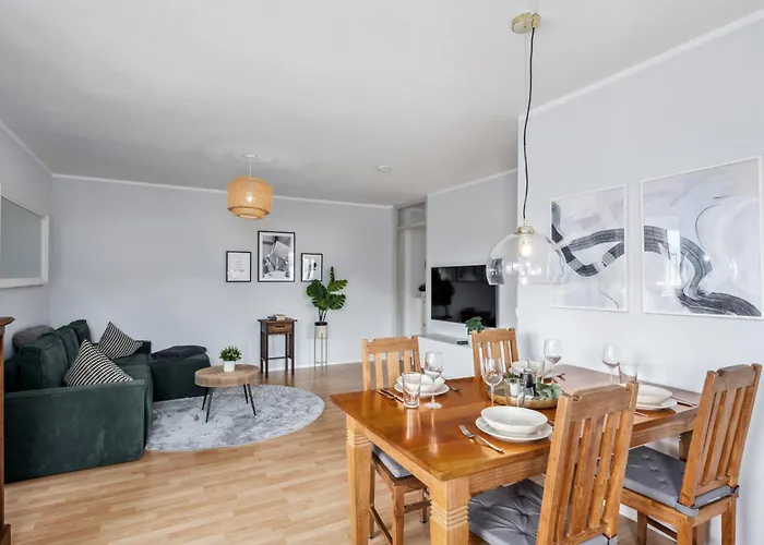 Traber 1 Sz Balkon Parkplatz & Sehr Ruhig Apartment Leipzig