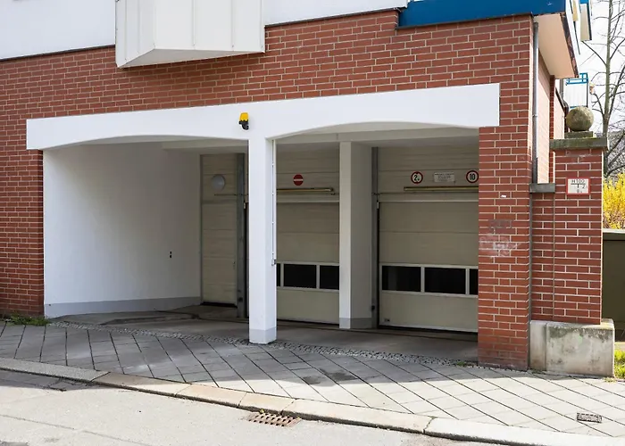 Traber 1 Sz Balkon Parkplatz & Sehr Ruhig 아파트 *