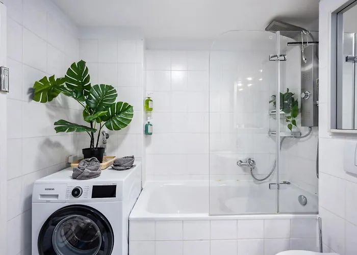 Traber 1 Sz Balkon Parkplatz & Sehr Ruhig