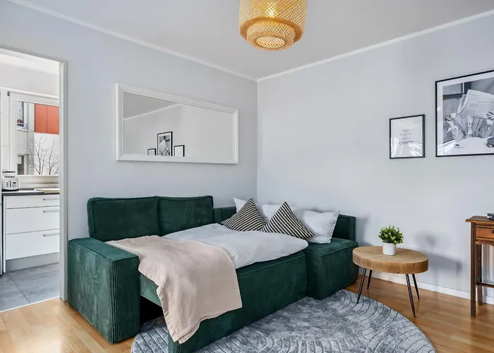 Traber 1 Sz Balkon Parkplatz & Sehr Ruhig Apartment