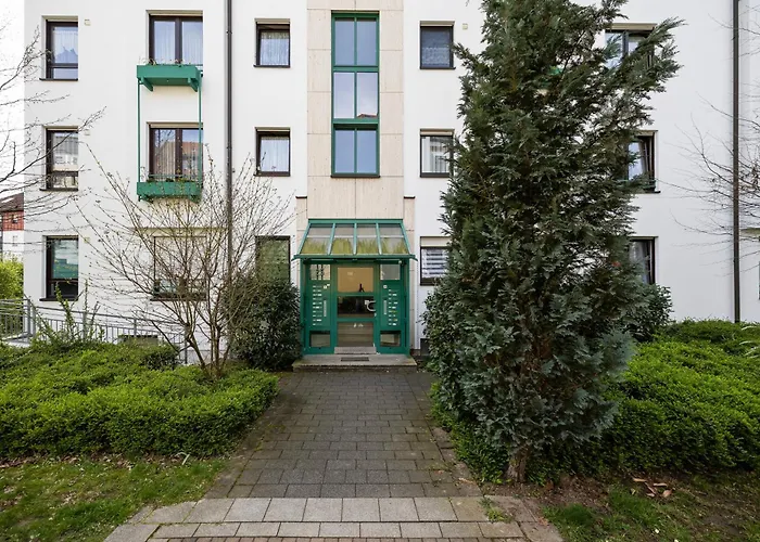 Traber 1 Sz Balkon Parkplatz & Sehr Ruhig Apartment